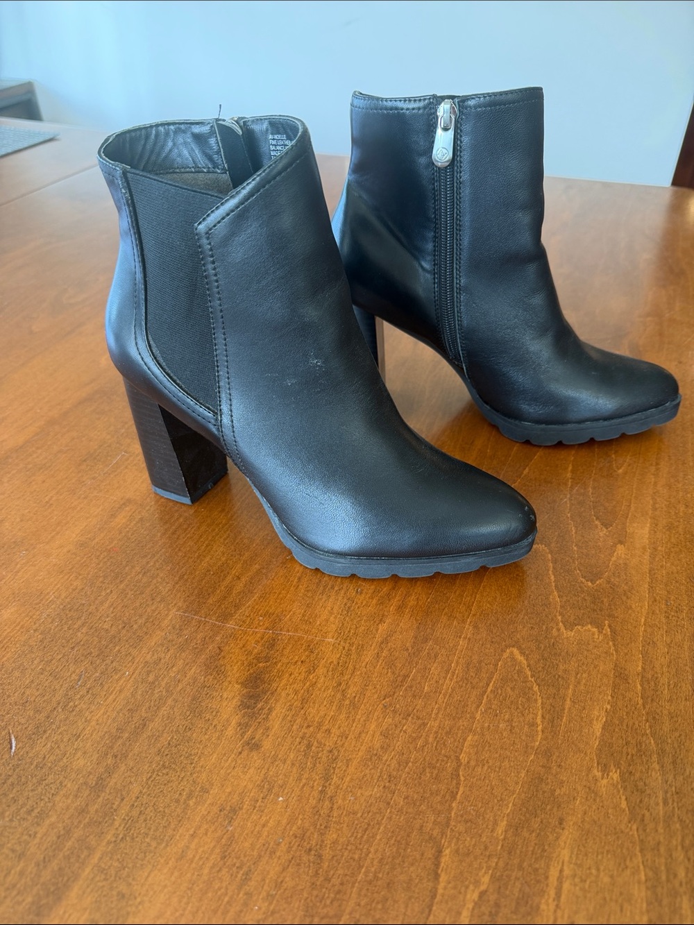 Adrienne Vittadini Black Leather Block Heel Ankle Boots